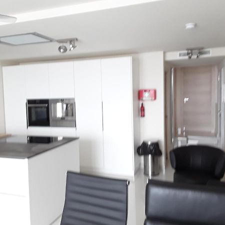 Front Port Line Sleeps 6 Lejlighed Marbella Eksteriør billede