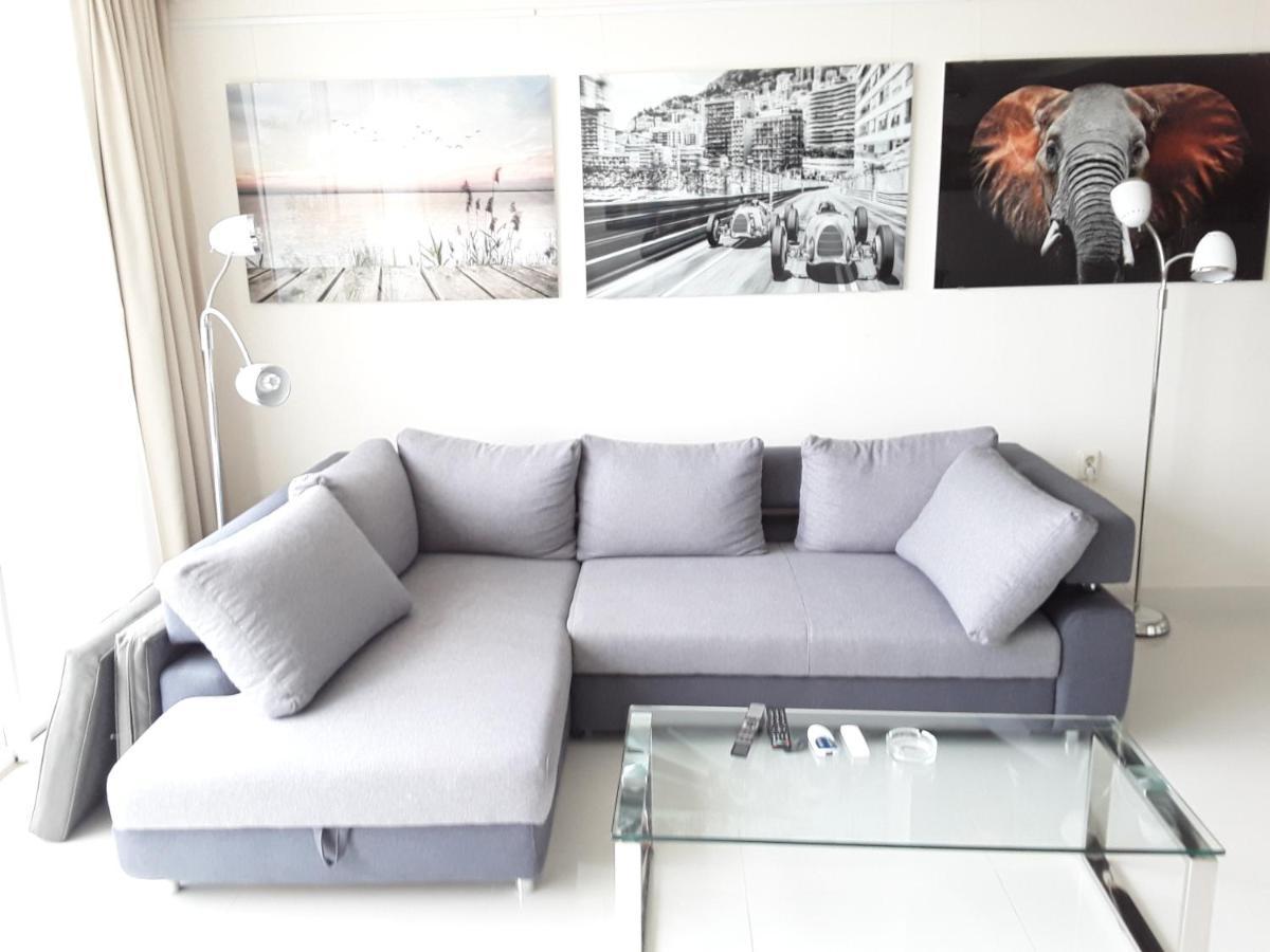 Front Port Line Sleeps 6 Lejlighed Marbella Eksteriør billede