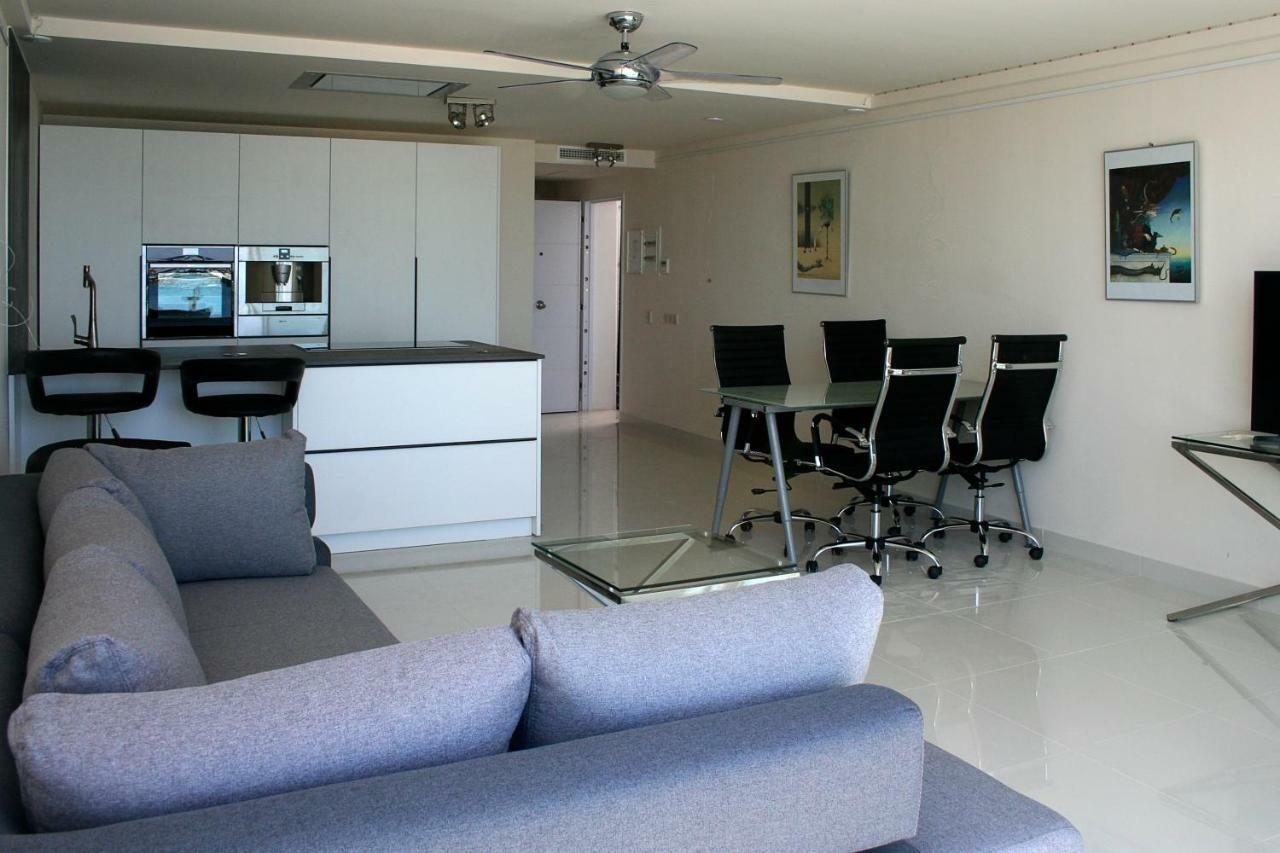 Front Port Line Sleeps 6 Lejlighed Marbella Eksteriør billede