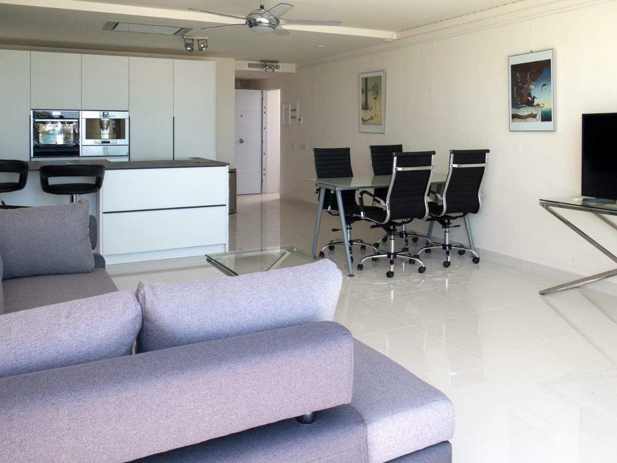 Front Port Line Sleeps 6 Lejlighed Marbella Eksteriør billede